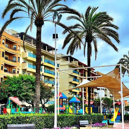 Spectacular Beachfront Apartament *