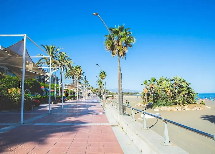 Lägenhet Spectacular Beachfront Estepona