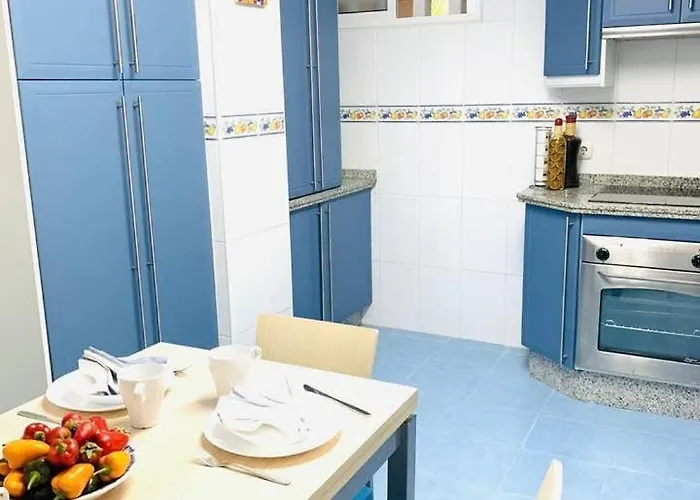 Spectacular Beachfront Daire Estepona