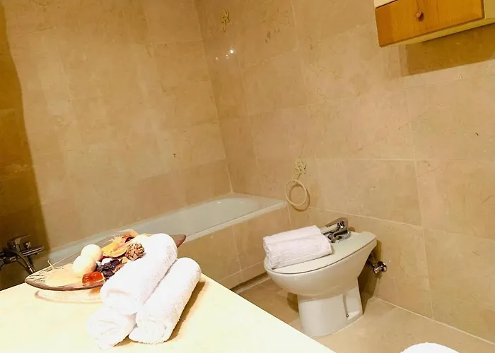 Spectacular Beachfront Feriehus Estepona