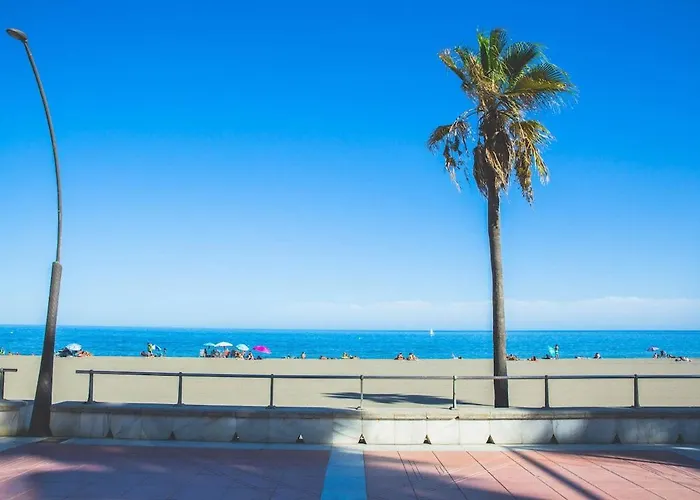Spectacular Beachfront Ferienhaus Estepona